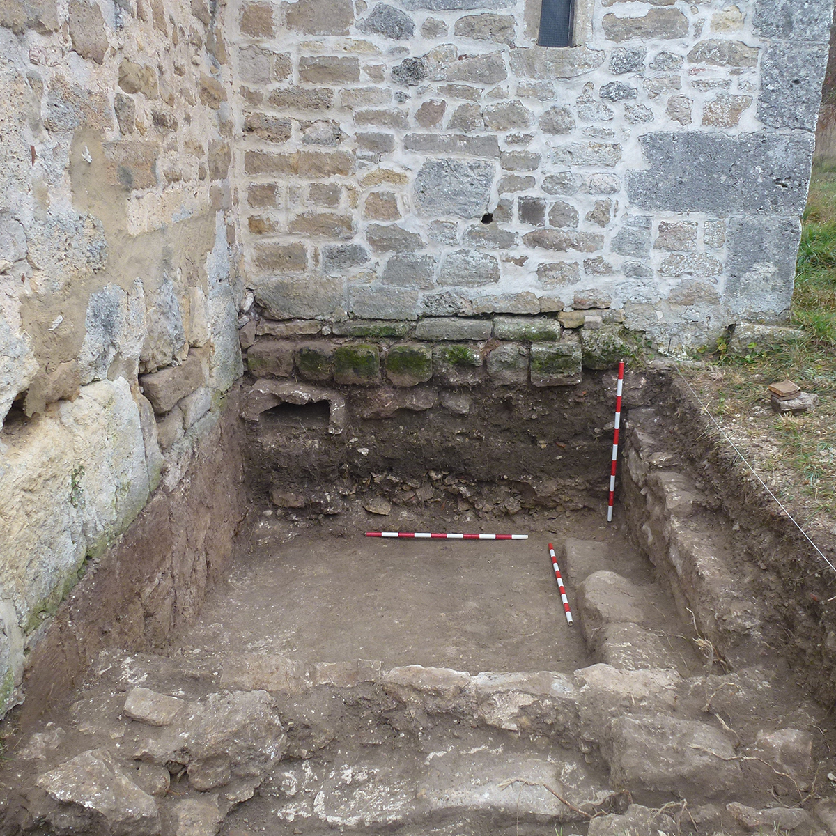 Proyecto-de-investigacion-en-la-ermita-de-Montesclaros-de-Ubierna-Burgos-15